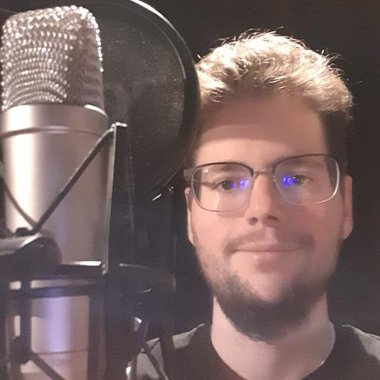 Thomas C. - Freelance Video Editor