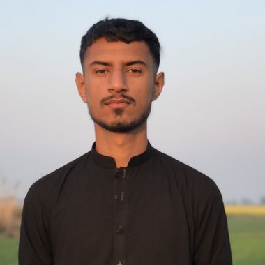 Hamzaab - Freelance Digital Marketer