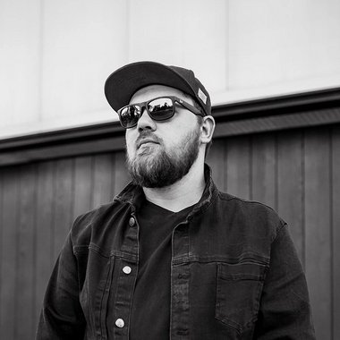 Evgenii V. - Freelance Mastering Engineer
