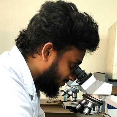 MD R. - Freelance Screenplay Writer