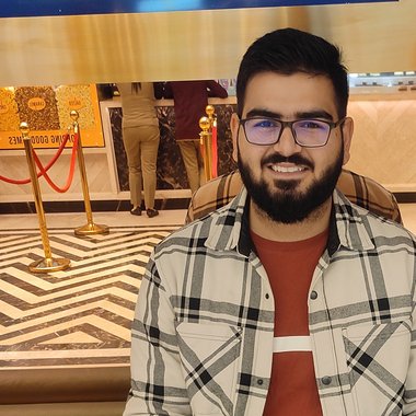 Mukul - Freelance Social Media Freelancer