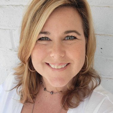 Lani A. - Freelance Content Creator