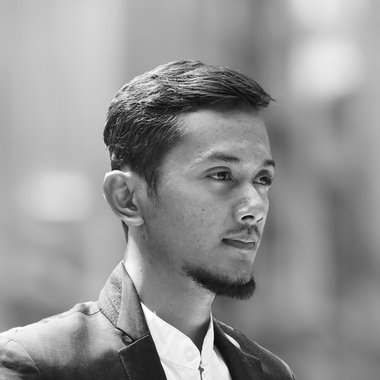 Reven D. - Freelance Designer