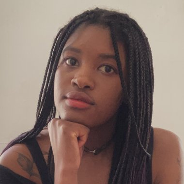 Marie G. - Freelance Web Designer