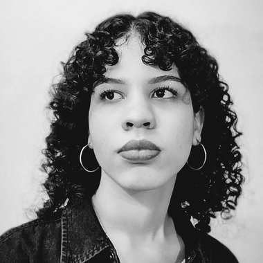 Isabella U. - Freelance Ui Designer