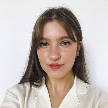Sarah S. - Freelance Ui Designer