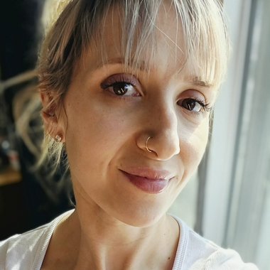 Karissa J. - Freelance Ugc Creator