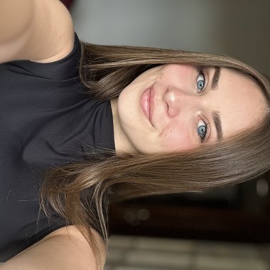 Tea C. - Freelance Social Media Freelancer