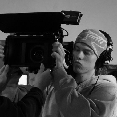 Joey L. - Freelance Video Editor