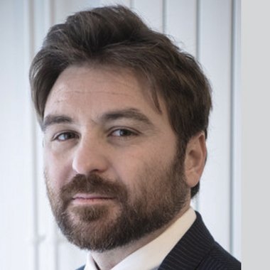 Benjamin F. - Freelance Presenter
