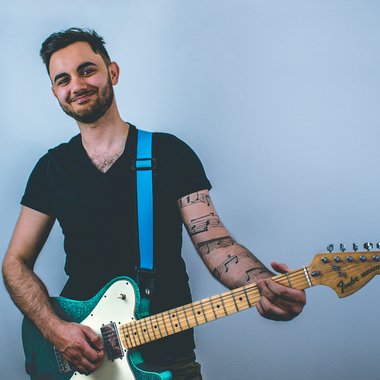 Ally D. - Freelance Music Producer