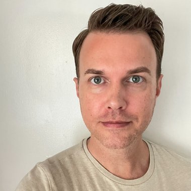 sethfrazee - Freelance Graphic Designer