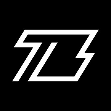 tomeo5 - Freelance Graphic Designer