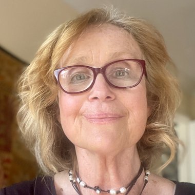 Vicki H. - Freelance Songwriter