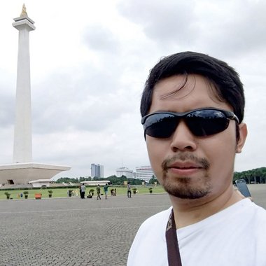 Caesar Y. - Freelance Digital Marketer