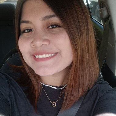 Yesenia M. - Freelance Packaging Designer