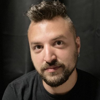 Arturo R. - Freelance Dj