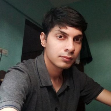 Zubair K. - Freelance Graphic Designer