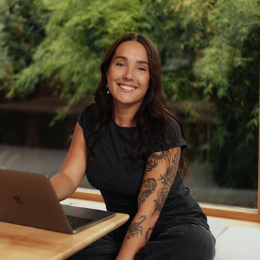 mollyedgecombe - Freelance Digital Marketer