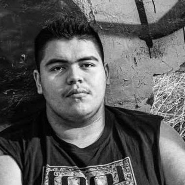 V M. - Freelance Brand Designer
