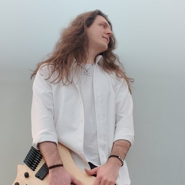 Simon B. - Freelance Game Composer