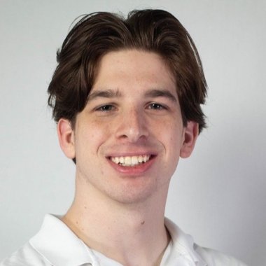 Jayson A. - Freelance Social Media Freelancer