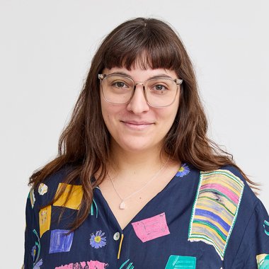 Vivi M. - Freelance Album Art Designer