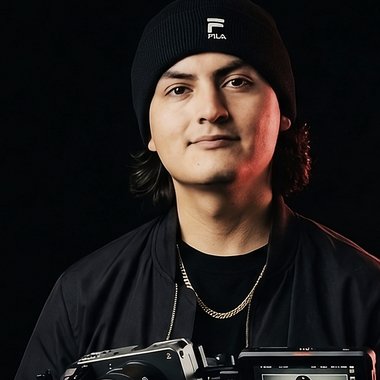 Daniel B. - Freelance Director Of Photography