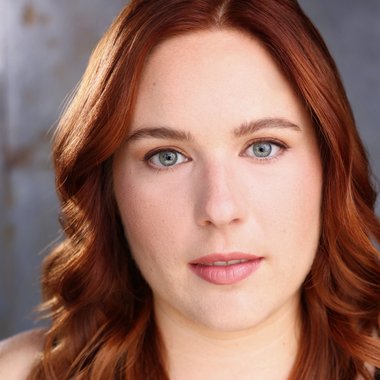 Elisa R. - Freelance Actress