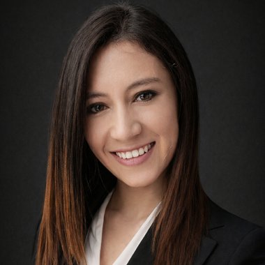 Veronica Z. - Freelance Social Media Manager