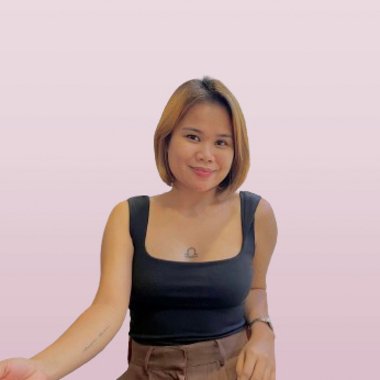 Nicole S. - Freelance Social Media Freelancer