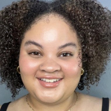 Kalani B. - Freelance Content Creator