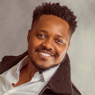 NuelMaker - Freelance Motion Graphic Designer