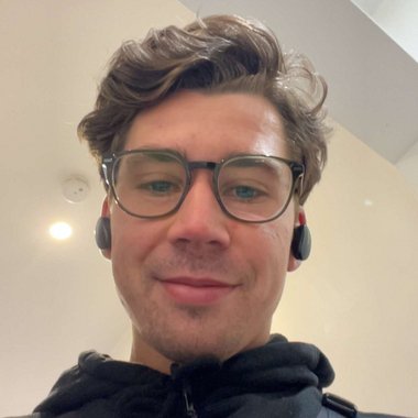 Mitch A. - Freelance Ui Designer