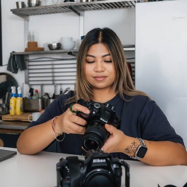 Arianne Z. - Freelance Content Producer