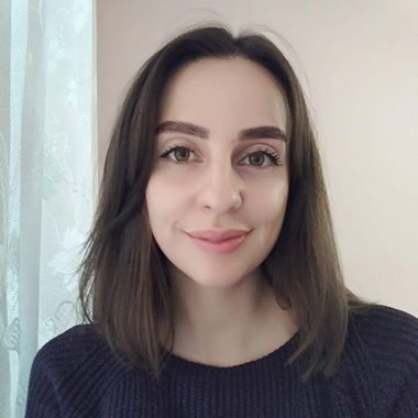 Natalia T. - Freelance Motion Graphic Designer