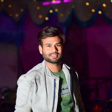 Aakash S. - Freelance Graphic Designer