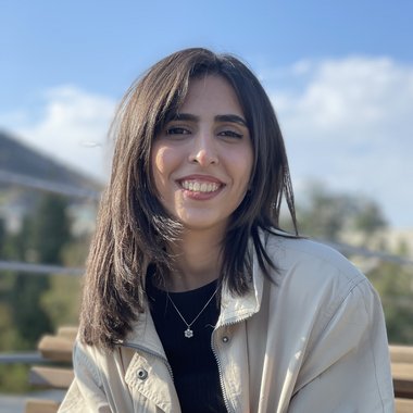 Rabia H. - Freelance Presenter