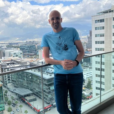 Serdar F. - Freelance Developer