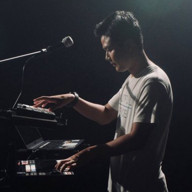 Sett O. - Freelance Mastering Engineer