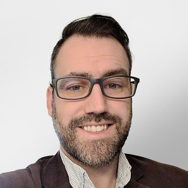 Mathieu S. - Freelance Writer