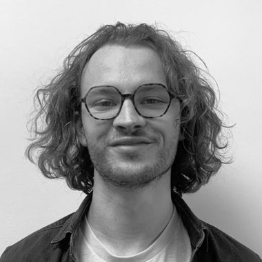 Daniel H. - Freelance Database Developer