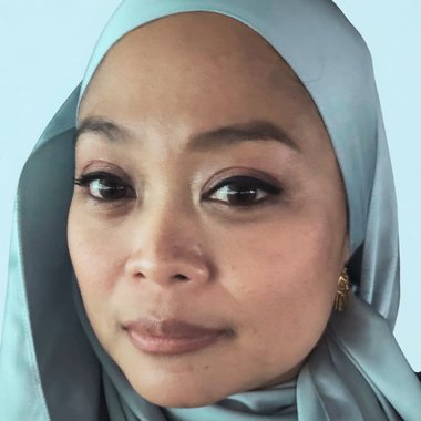 Joanna C. - Freelance Architect