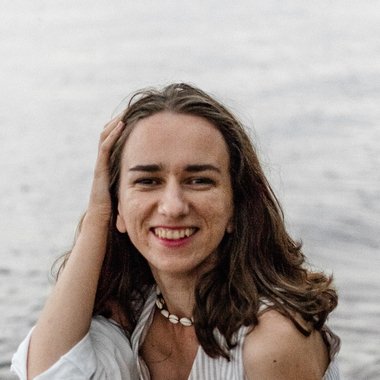 hamezka - Freelance Motion Graphic Designer