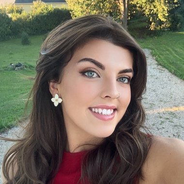 India O. - Freelance Brand Designer