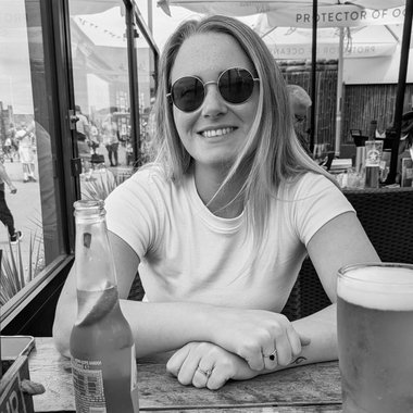 Reb - Freelance Web Developer