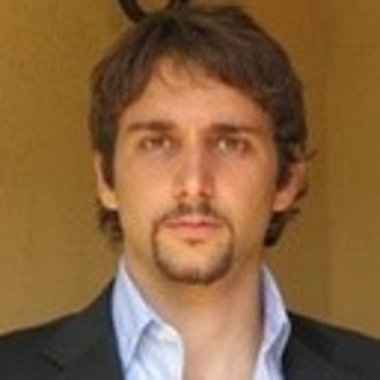 Luca M. - Freelance Infographic Designer