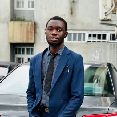 Mathias I. - Freelance Digital Marketer