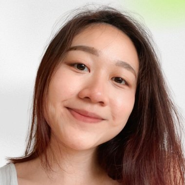 Delia L. - Freelance Social Media Freelancer