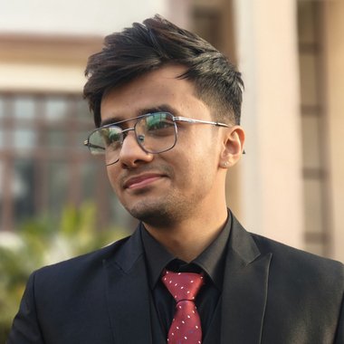 Naveen S. - Freelance Social Media Manager